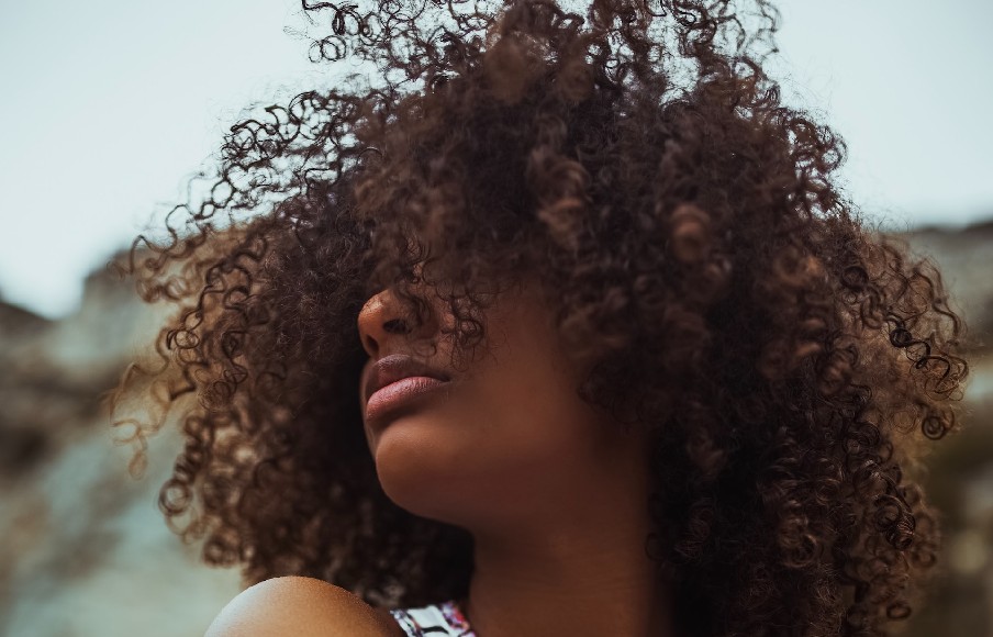 Seasonal Hair Care Tips for Canadian Weather: Keeping Your Hair Happy and Healthy All Year Round